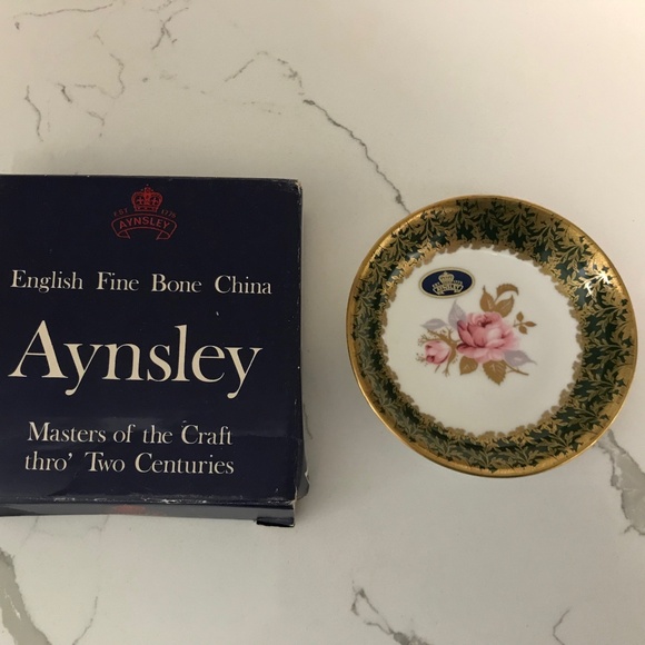 Vintage Aynsley Fine Bone China Rose Trinket Ring Dish Plate NIB - Picture 2 of 4